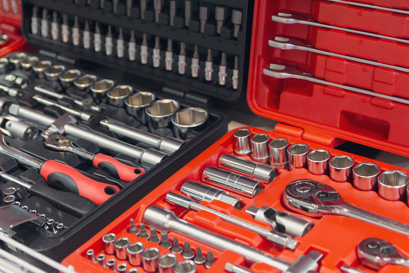 OEM/ODM Hand Tool Set Manufacturing Services by E DING Tools