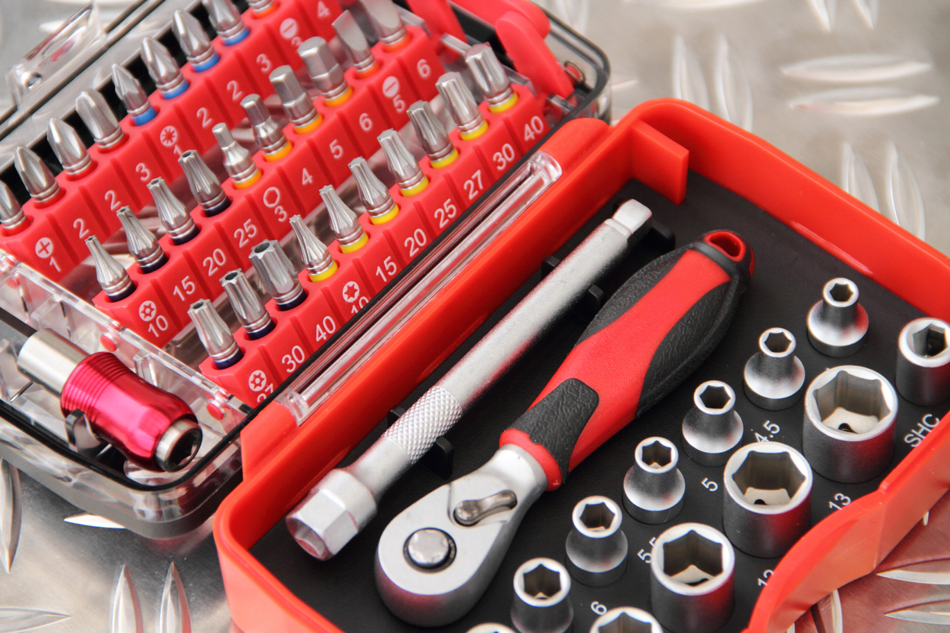 OEM/ODM Hand Tool Set Manufacturing Services by E DING Tools